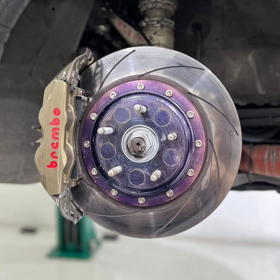Slotted brake disc and Brembo caliper