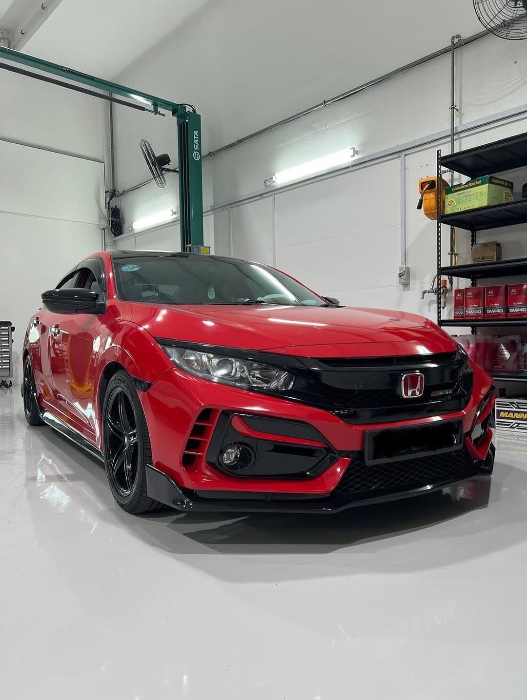 Red Honda Civic Type R FK8